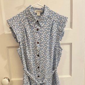 Adorable New w/o Tags Floral Dress Size Small